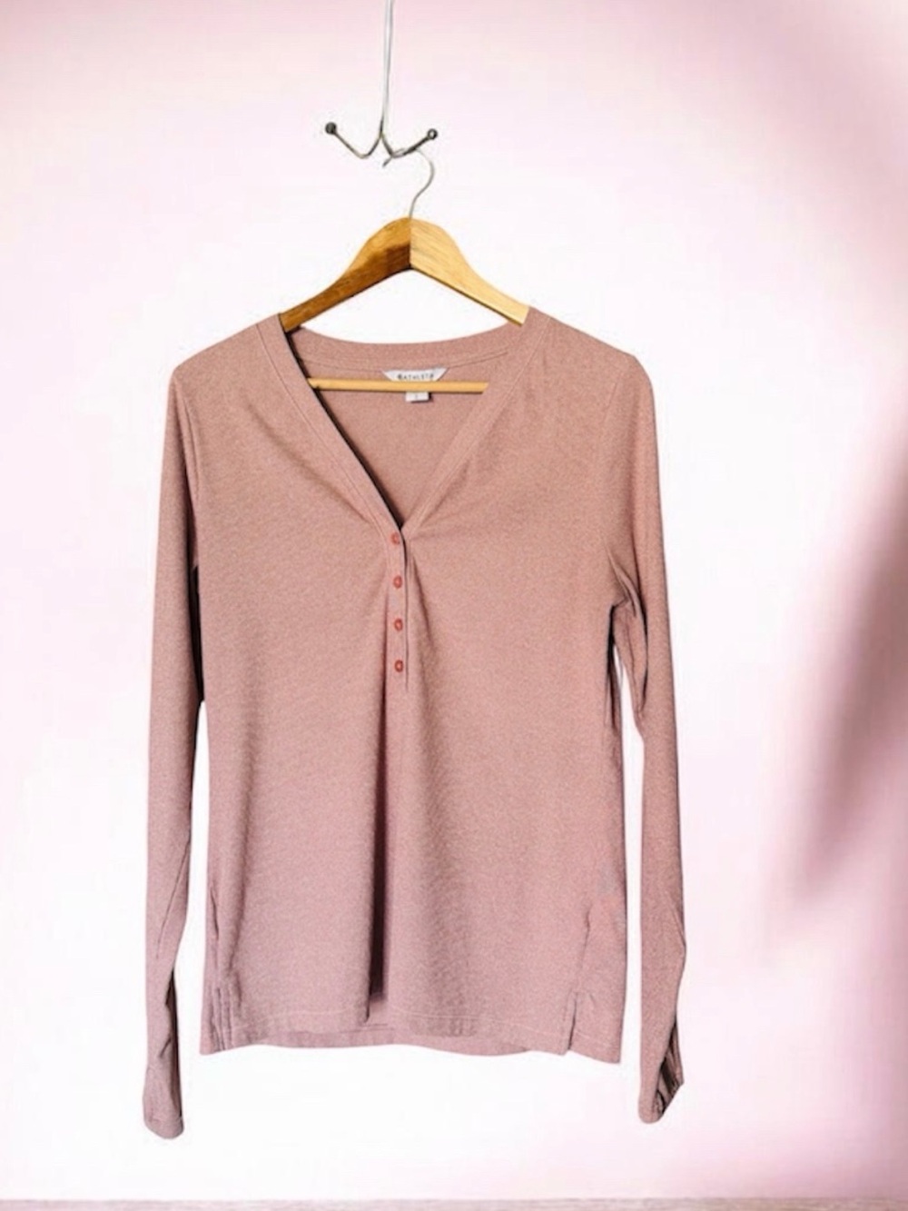 Athleta Mauve Dusty Pink Ribbed Long Sleeve Henley Top V-Neck Size XL